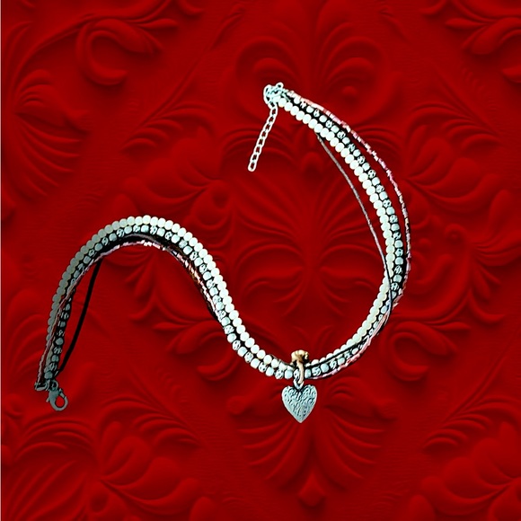 EUC! FOUR STRAND PENDENT NECKLACE - Picture 5 of 6